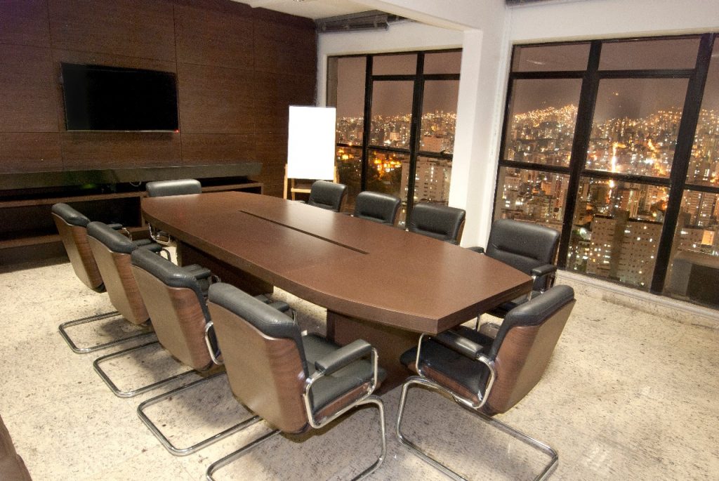 Sala de Reunião - Synergyco Executive Office